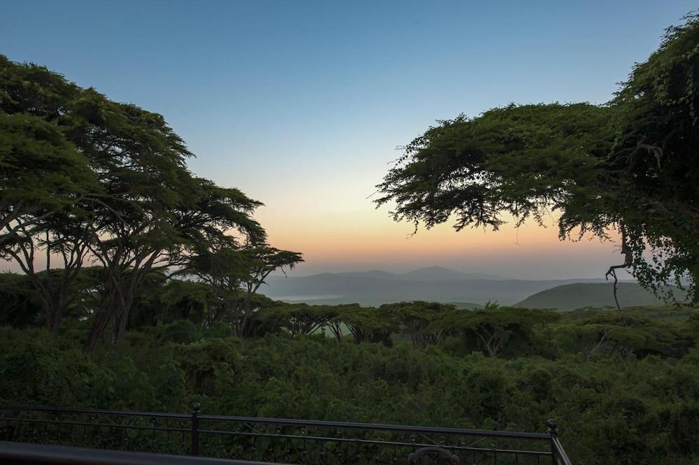 Karibu Camps And Lodges Sametu Camp Serengeti Robanda Exterior foto