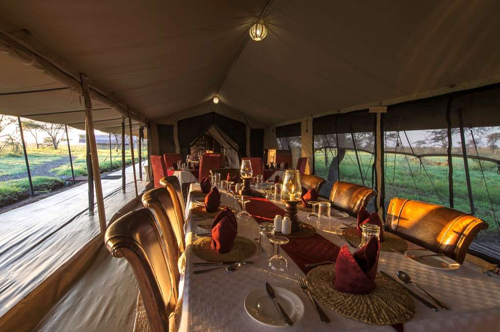 Karibu Camps And Lodges Sametu Camp Serengeti Robanda Restaurant foto