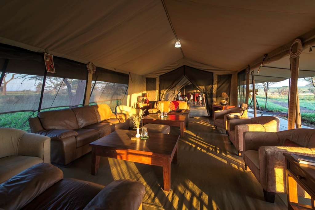 Karibu Camps And Lodges Sametu Camp Serengeti Robanda Restaurant foto